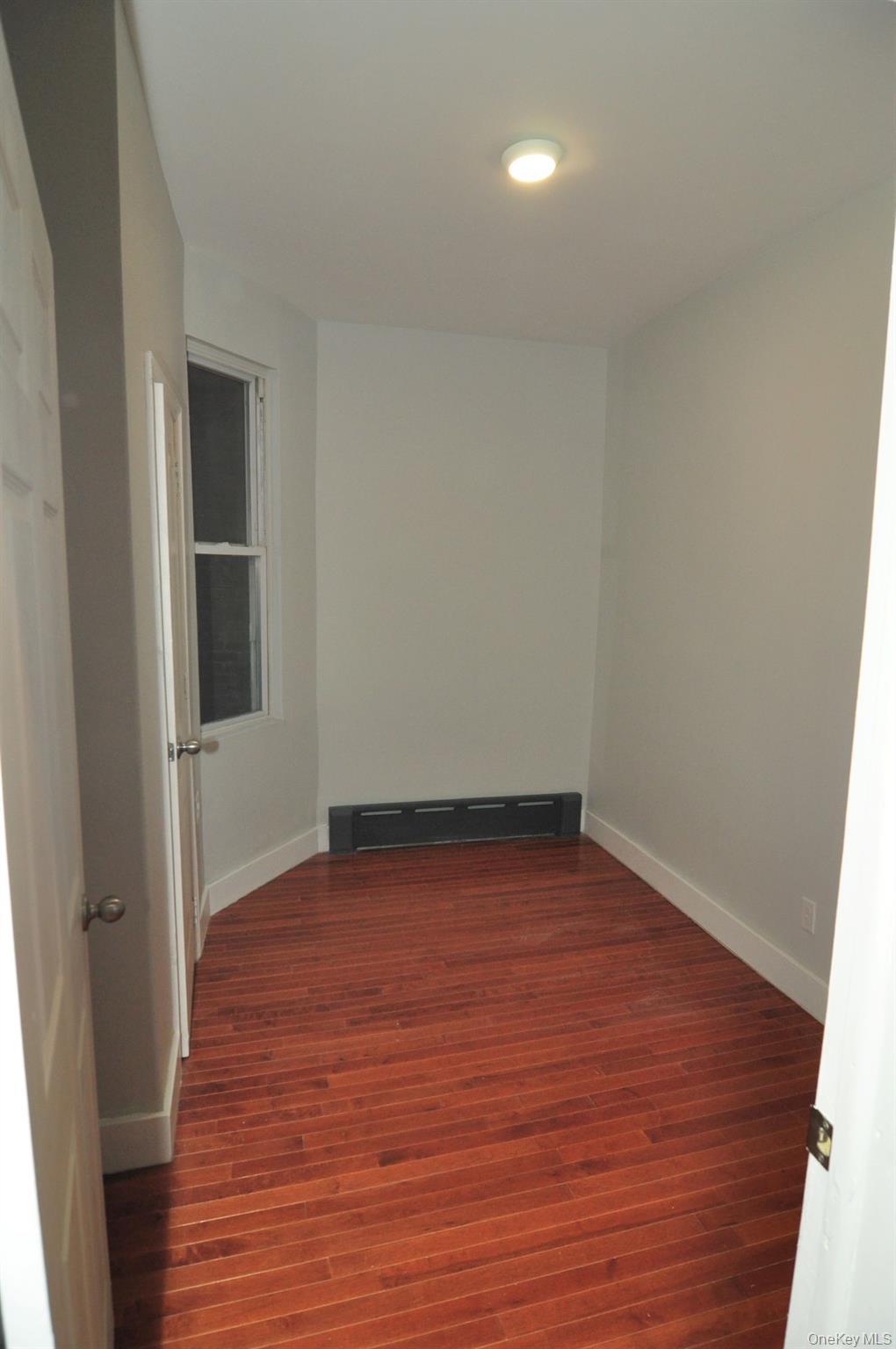 Single Family E 188th Street  Bronx, NY 10458, MLS-1049044-7