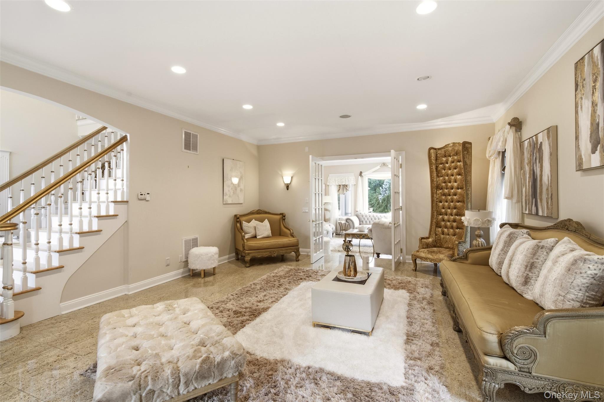 Single Family Peppermill Lane  Suffolk County, NY 11746, MLS-1049045-12