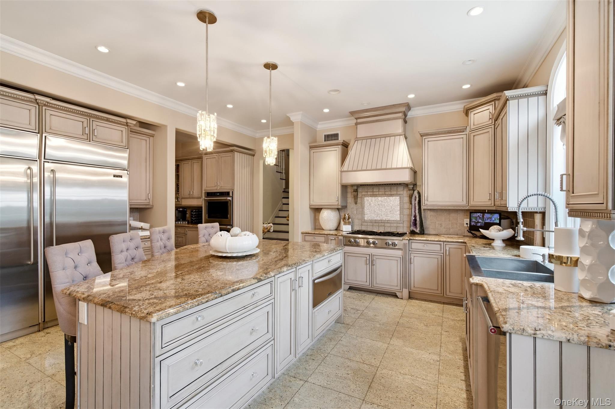 Single Family Peppermill Lane  Suffolk County, NY 11746, MLS-1049045-17