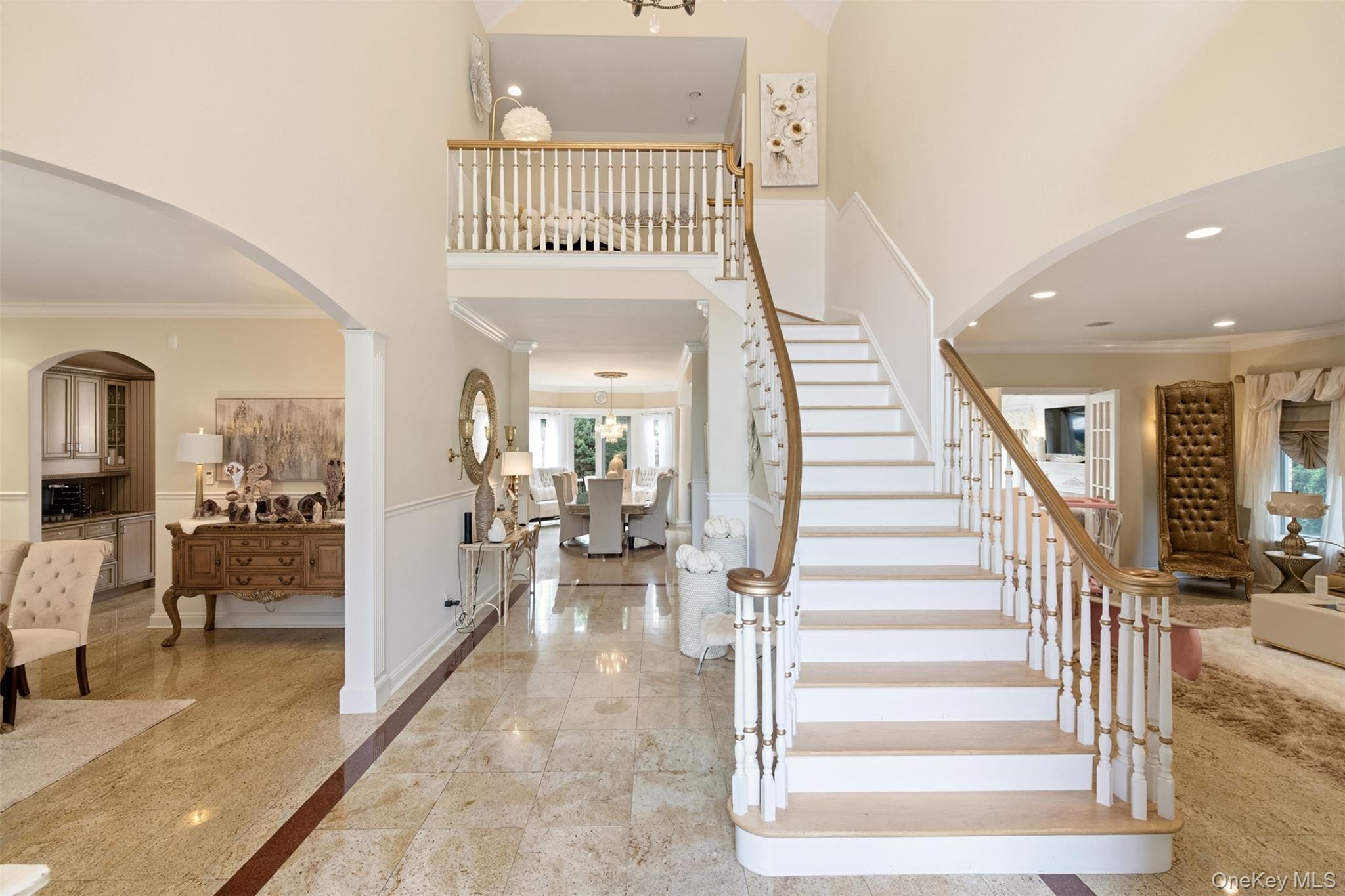 Single Family Peppermill Lane  Suffolk County, NY 11746, MLS-1049045-5