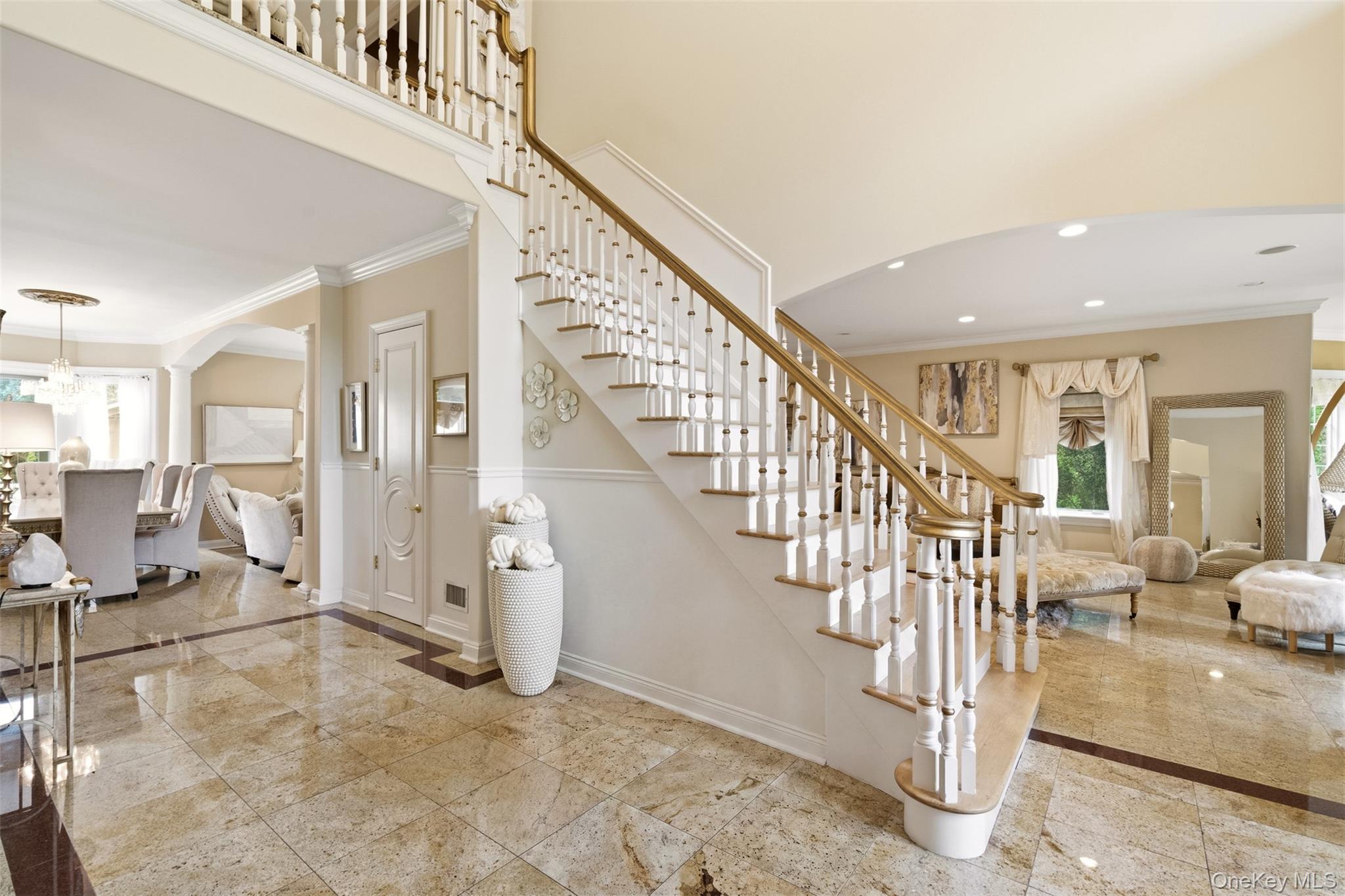 Single Family Peppermill Lane  Suffolk County, NY 11746, MLS-1049045-6