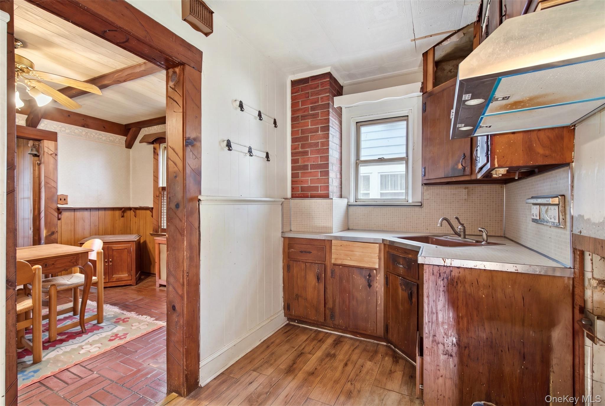 Single Family Cornell Street Nassau County, NY 11596, MLS-1049055-11