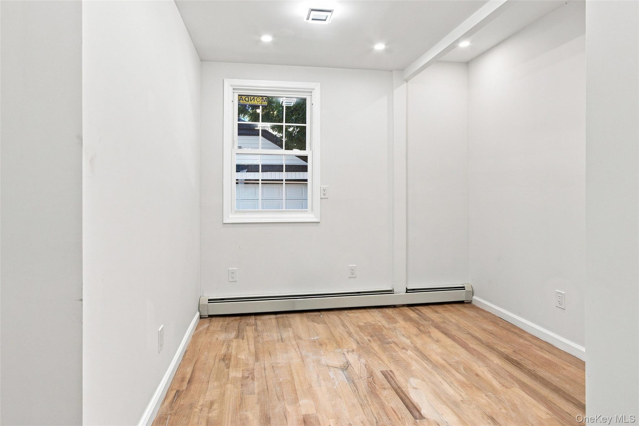 Single Family Mangin Ave Queens, NY 11412, MLS-1049070-10