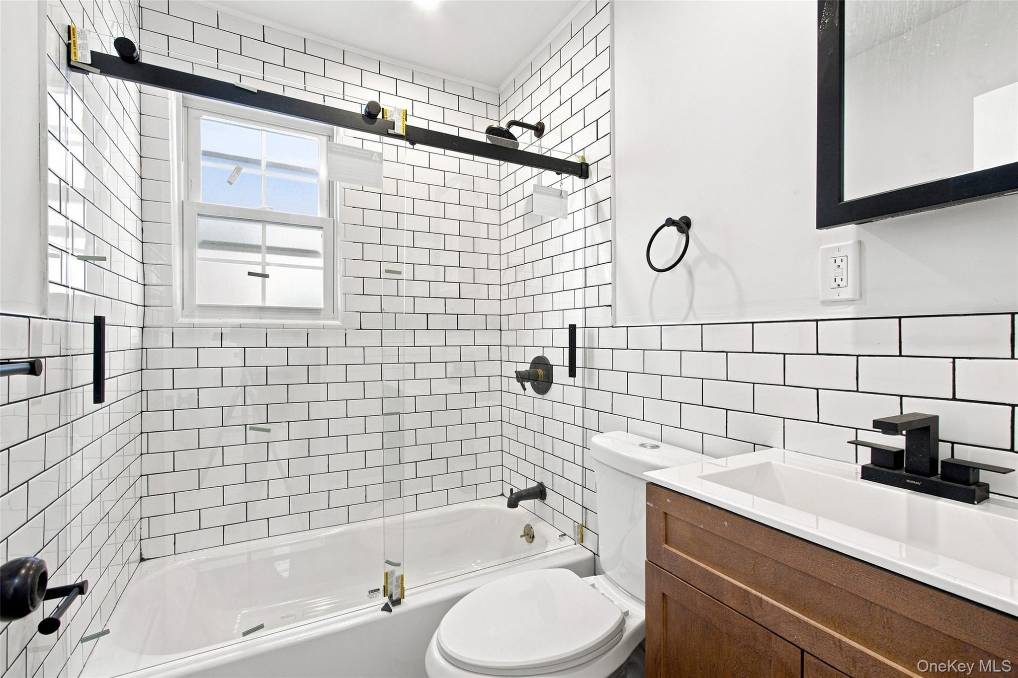Single Family Mangin Ave Queens, NY 11412, MLS-1049070-12