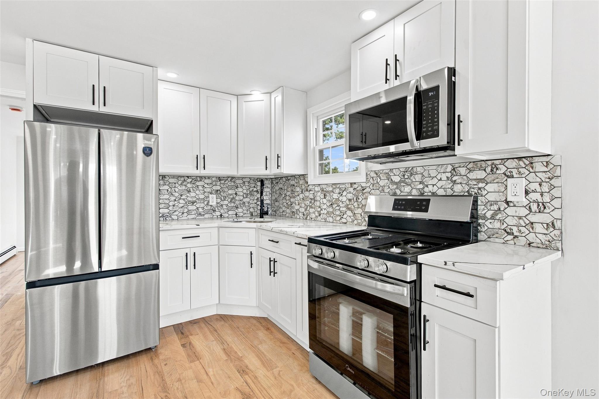 Single Family Mangin Ave Queens, NY 11412, MLS-1049070-15