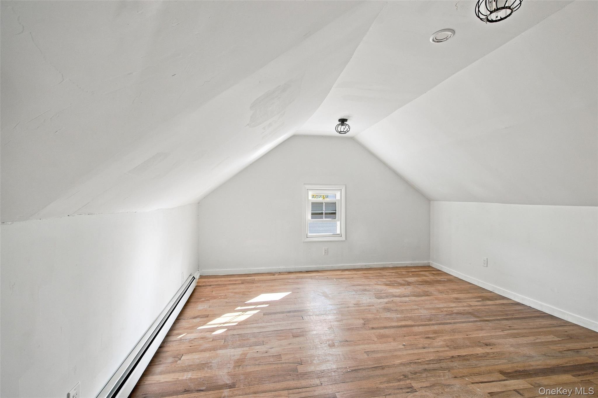 Single Family Mangin Ave Queens, NY 11412, MLS-1049070-24