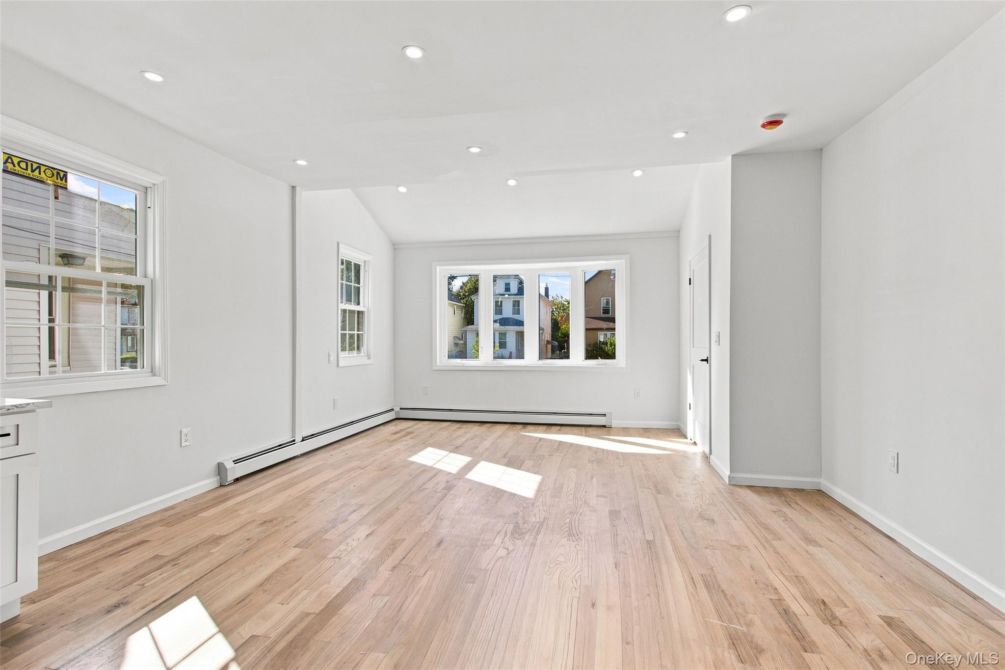 Single Family Mangin Ave Queens, NY 11412, MLS-1049070-6