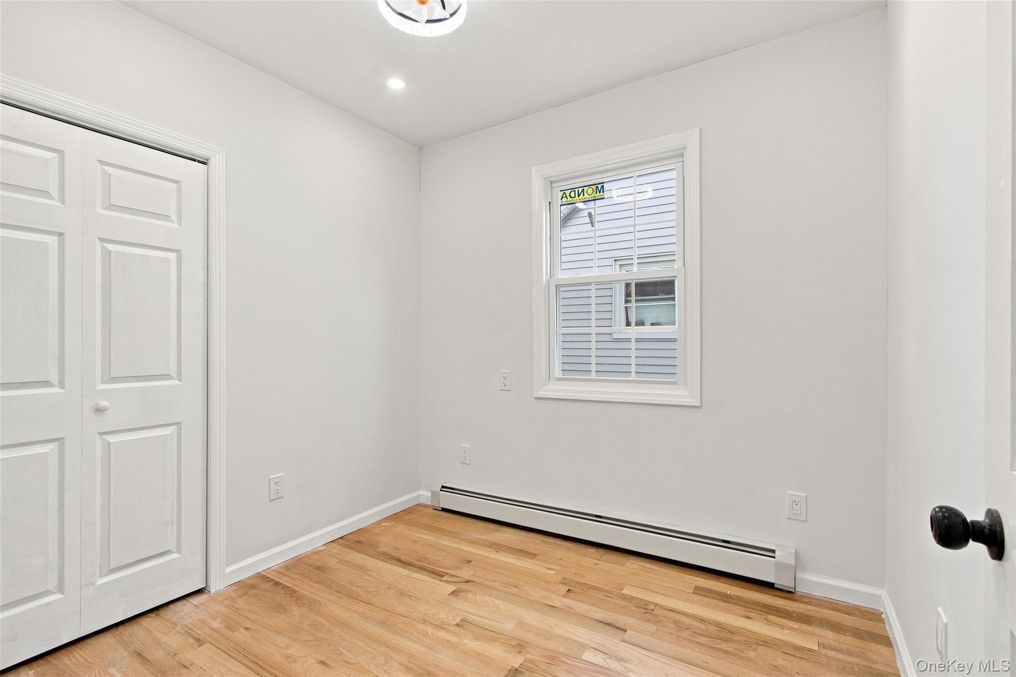 Single Family Mangin Ave Queens, NY 11412, MLS-1049070-8