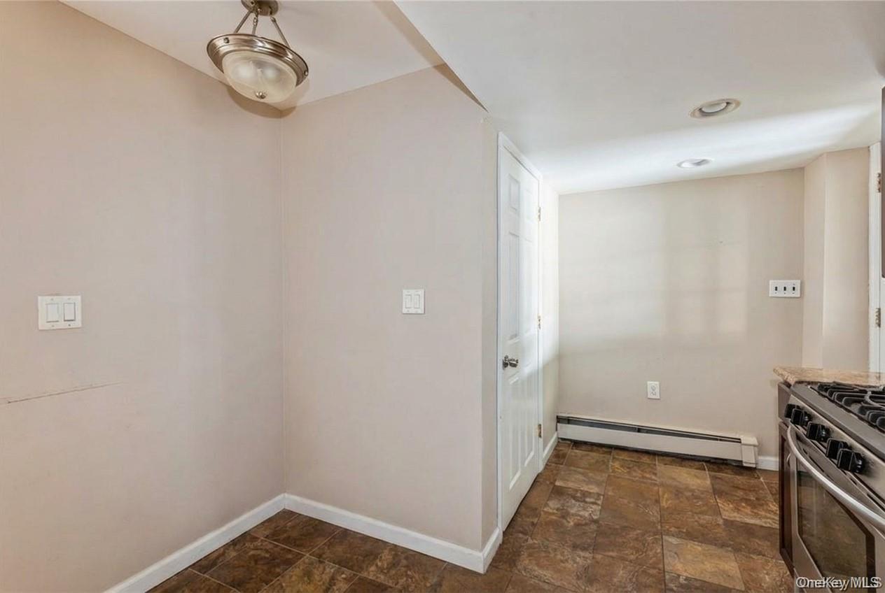 Single Family South Street Nassau County, NY 11783, MLS-1049081-7