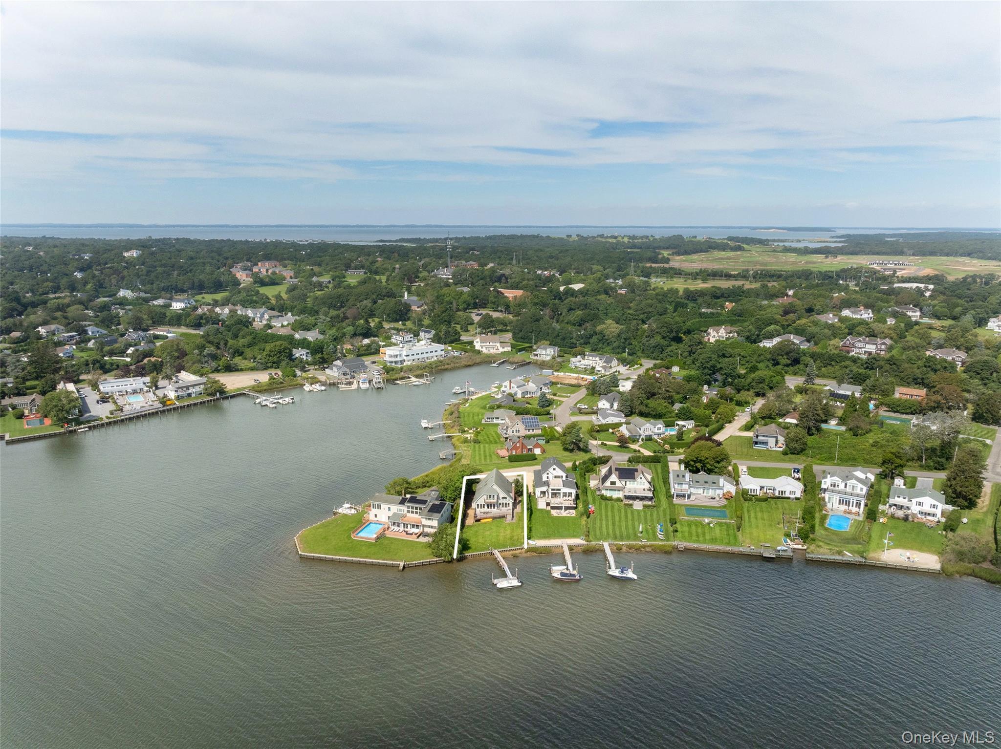 Single Family Old Fort Lane  Suffolk County, NY 11968, MLS-1049087-38