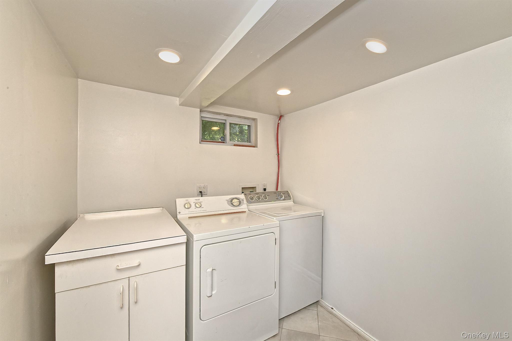 Single Family Village Hill Drive Suffolk County, NY 11746, MLS-1049094-35