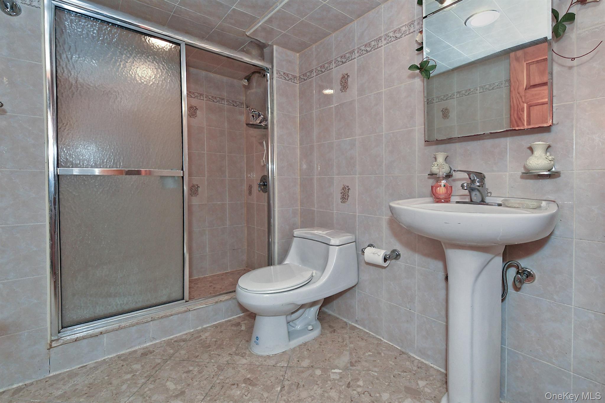Single Family Village Hill Drive Suffolk County, NY 11746, MLS-1049094-36