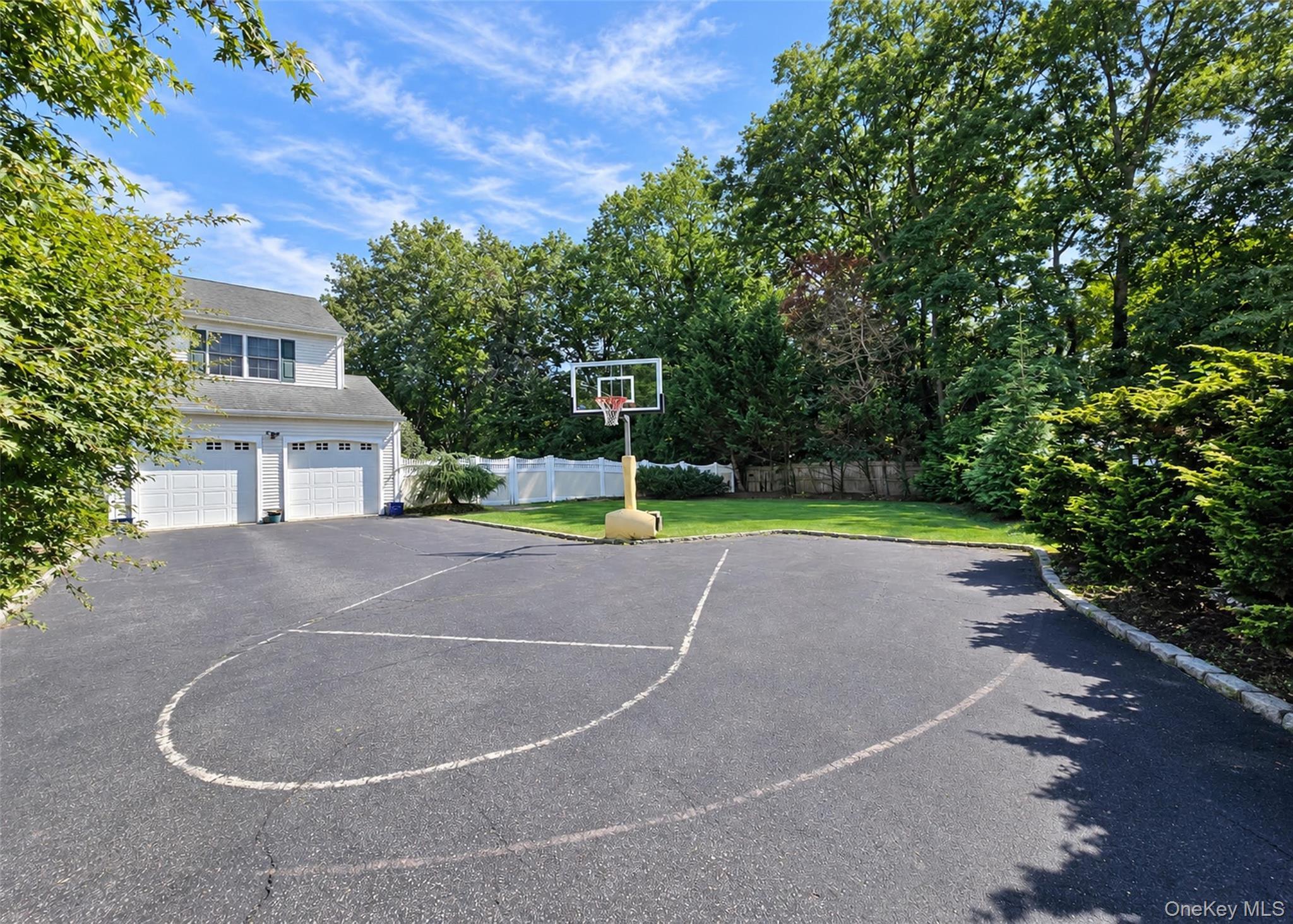Single Family Keystone Court  Suffolk County, NY 11787, MLS-1049096-38