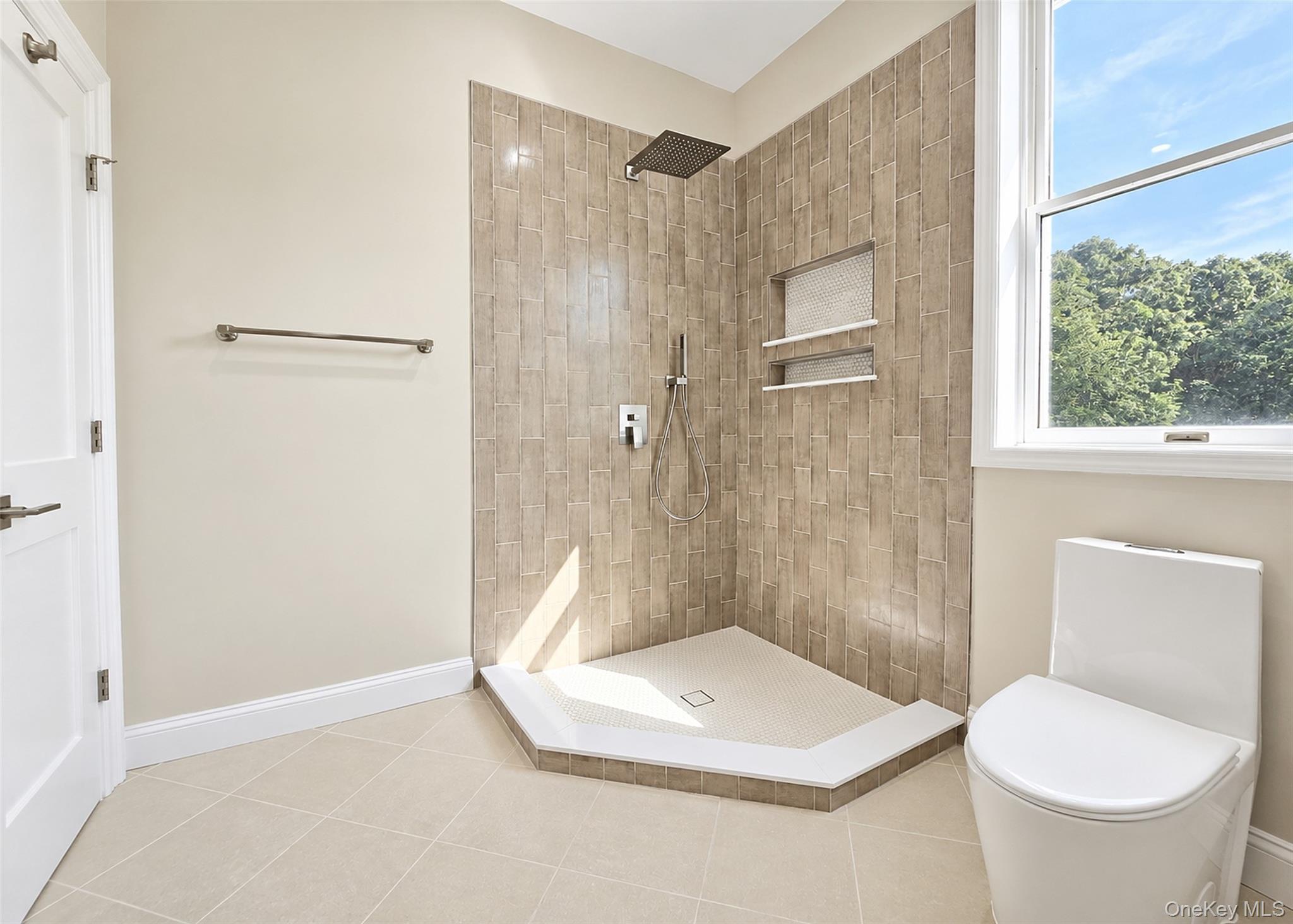 Single Family Victoria Lane Suffolk County, NY 11949, MLS-1049098-20