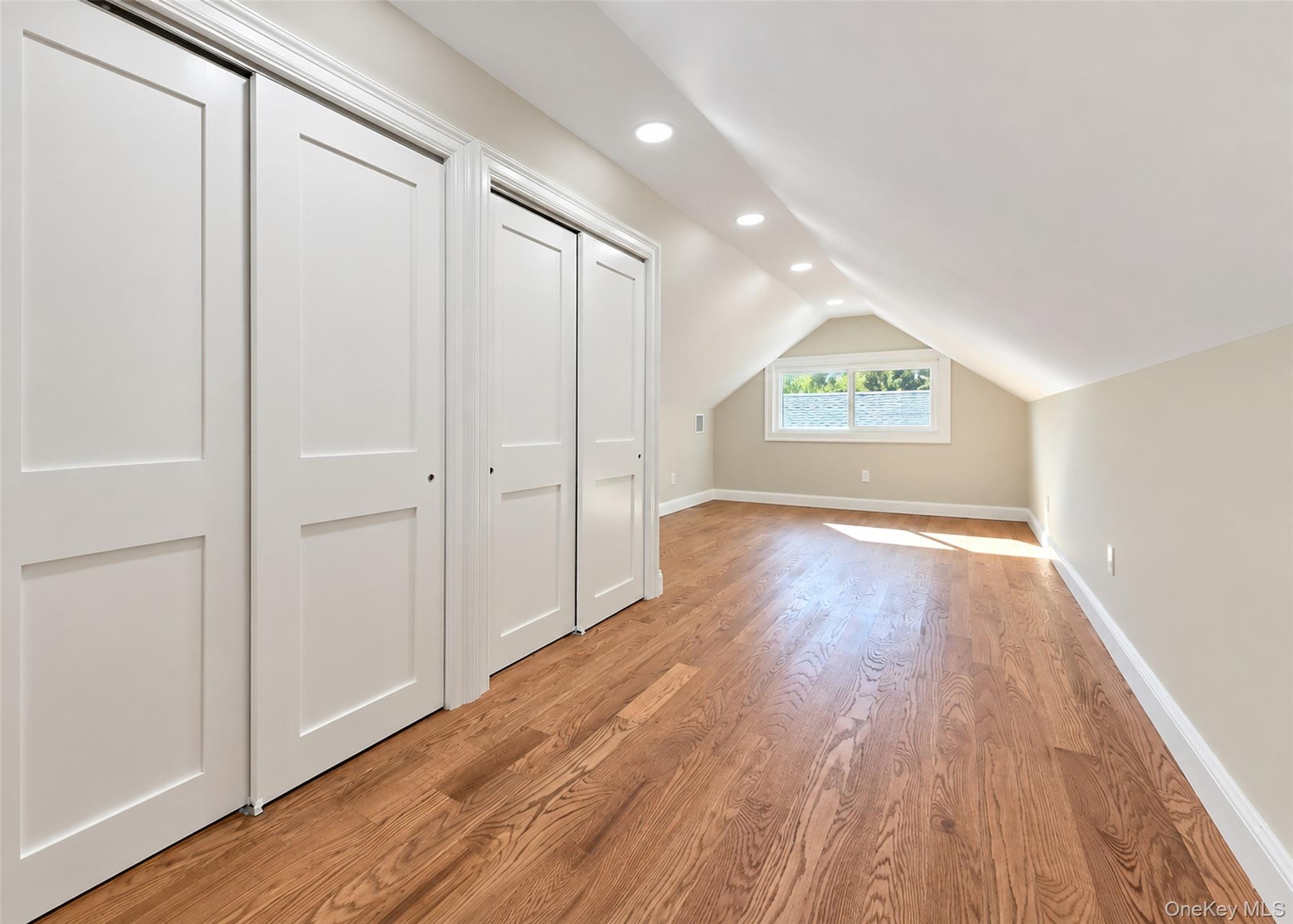 Single Family Victoria Lane Suffolk County, NY 11949, MLS-1049098-26