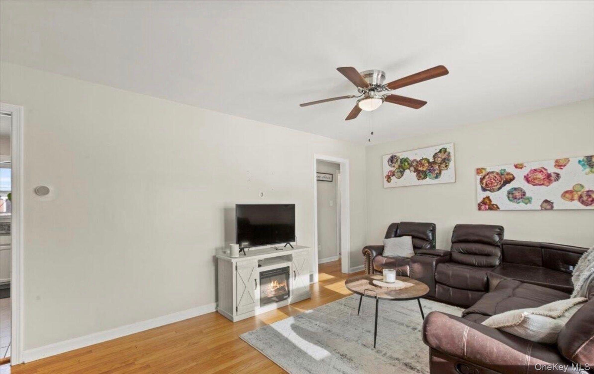 Single Family Park Avenue, Schenectady Out Of Area, NY 12304, MLS-1049111-2