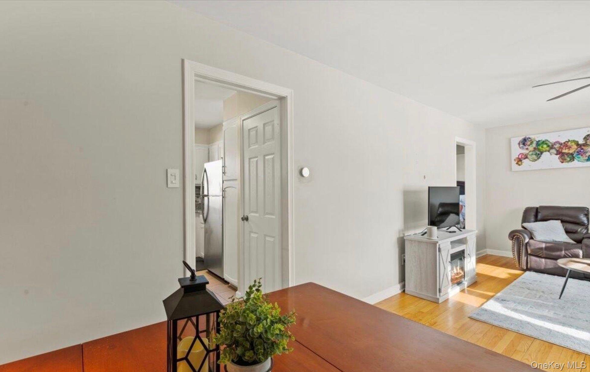 Single Family Park Avenue, Schenectady Out Of Area, NY 12304, MLS-1049111-6