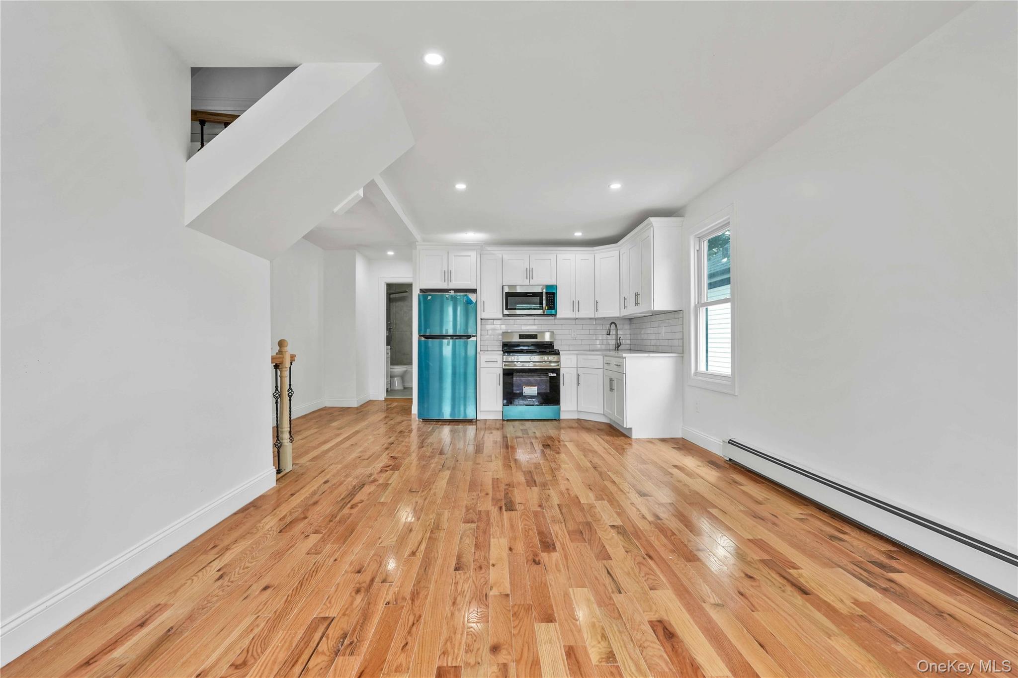 Single Family 115th Avenue Queens, NY 11436, MLS-1049113-10