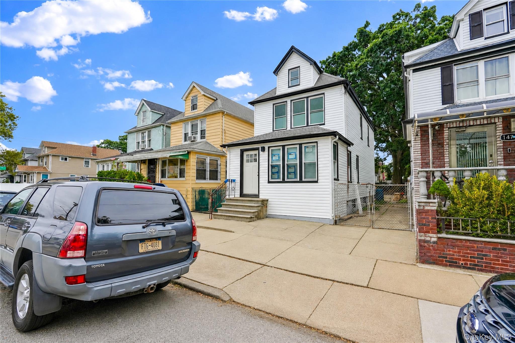 Single Family 115th Avenue Queens, NY 11436, MLS-1049113-2