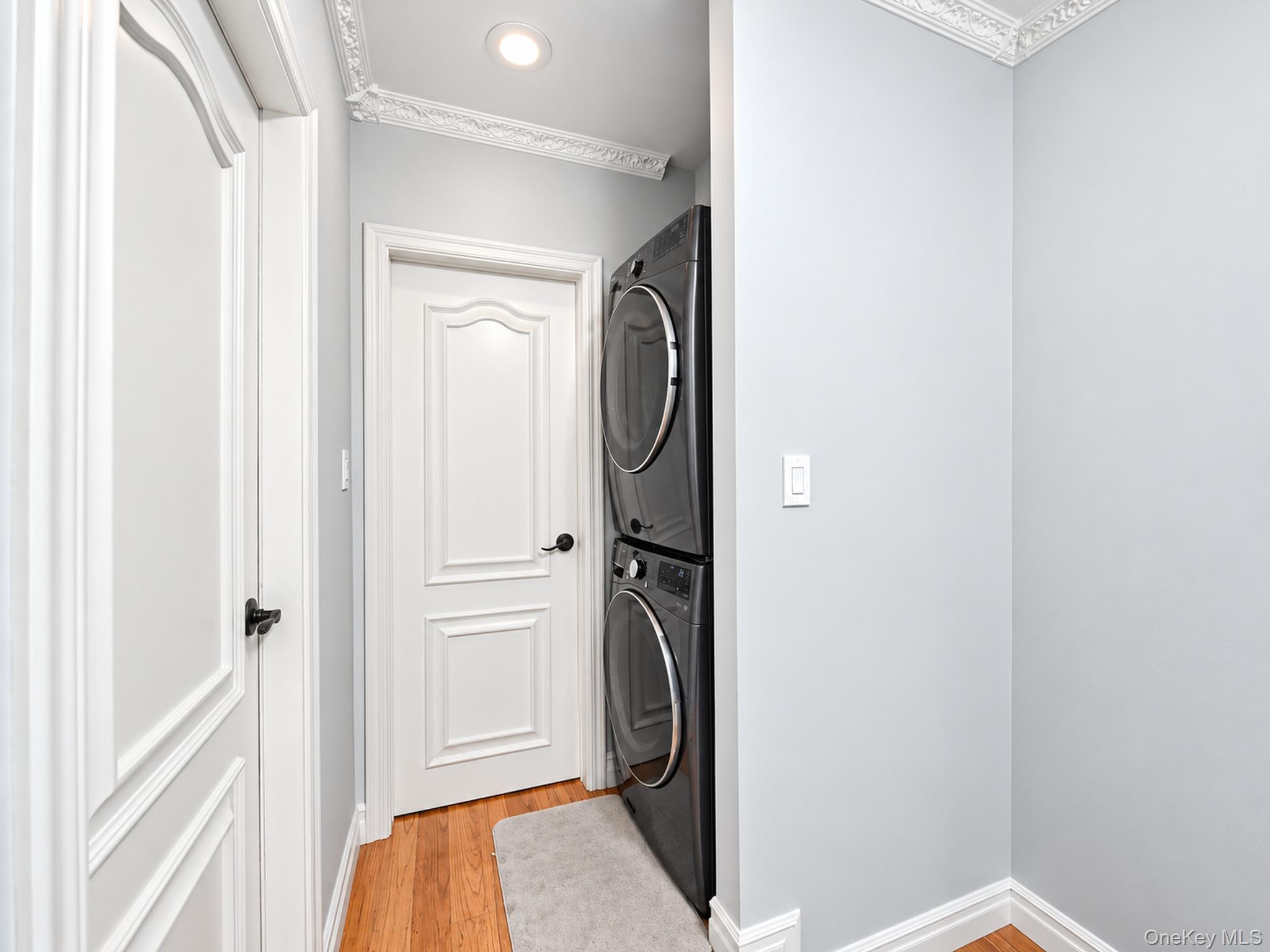 Single Family 64th Road Queens, NY 11374, MLS-1049116-16