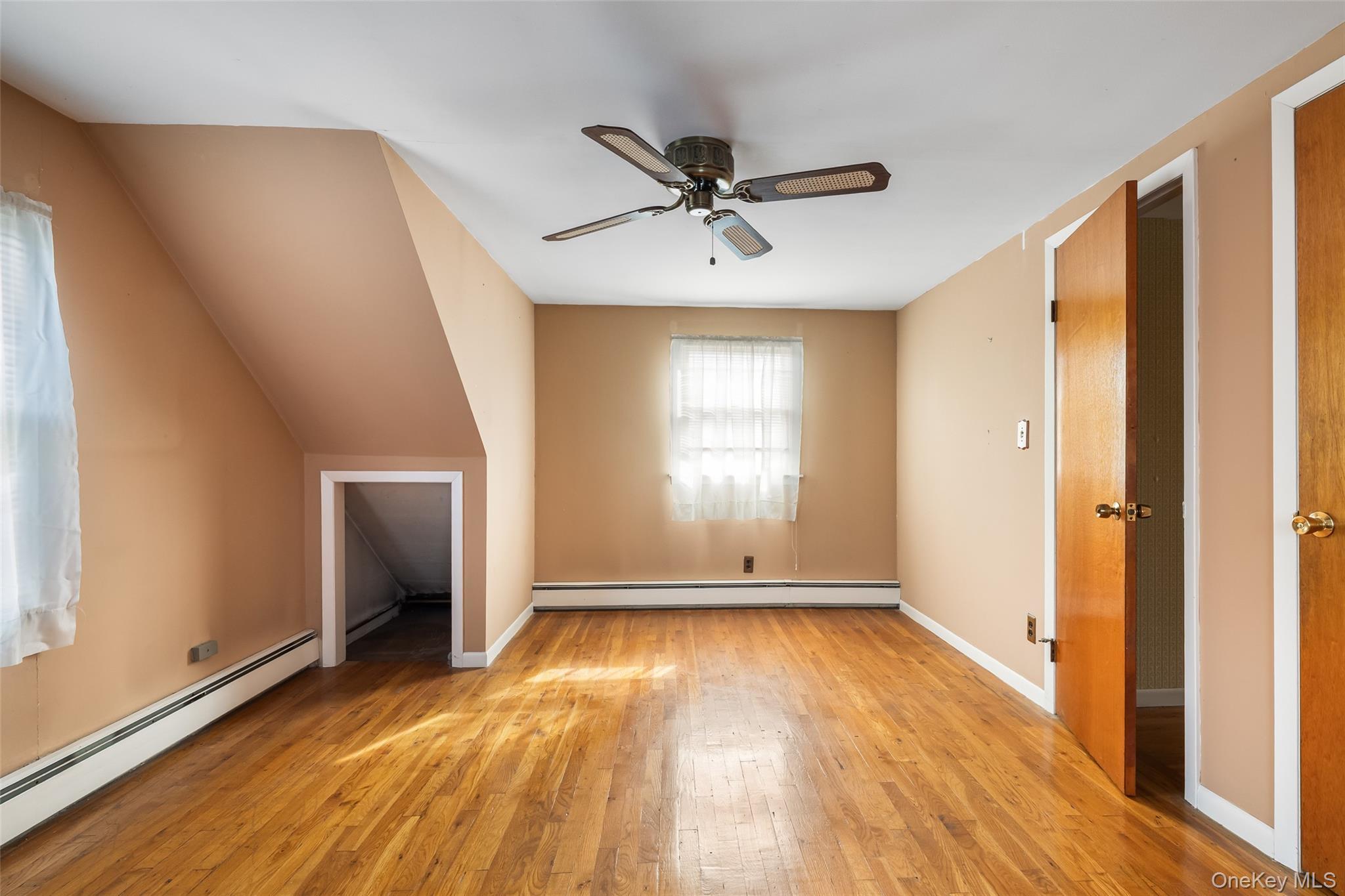 Single Family Woodbine Drive E Nassau County, NY 11801, MLS-1049130-22