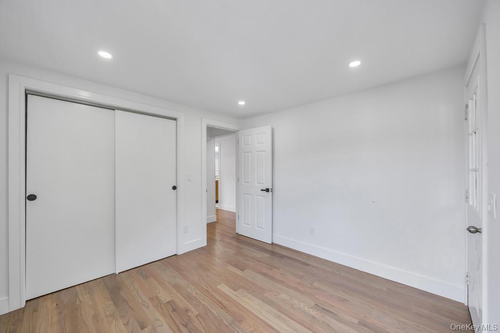 Single Family Neptune Avenue Nassau County, NY 11783, MLS-1049160-15