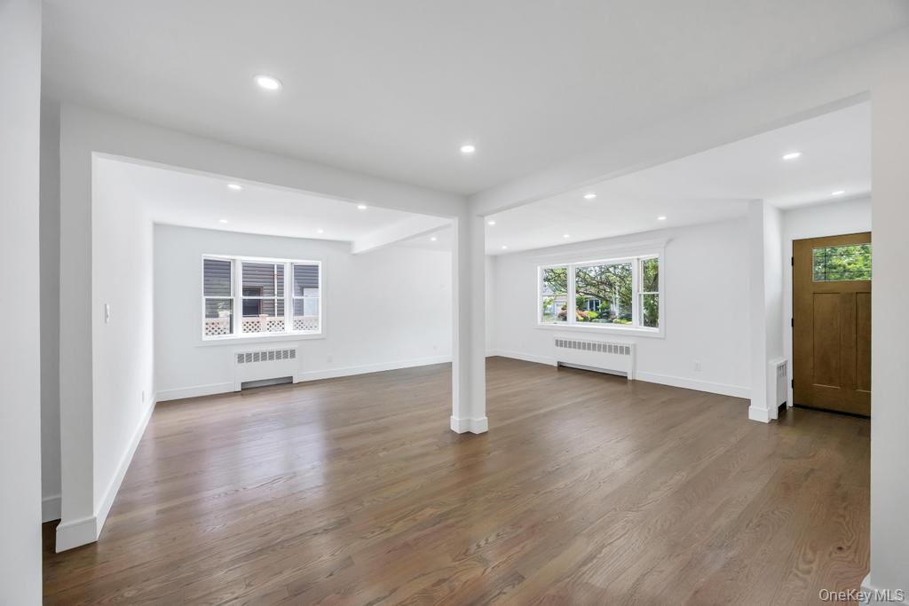 Single Family Neptune Avenue Nassau County, NY 11783, MLS-1049160-16