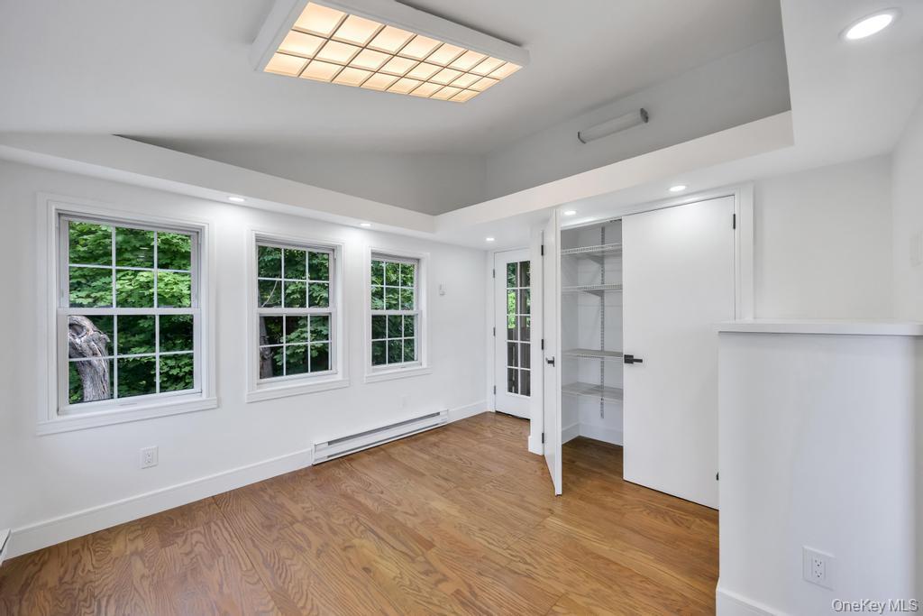 Single Family Neptune Avenue Nassau County, NY 11783, MLS-1049160-18