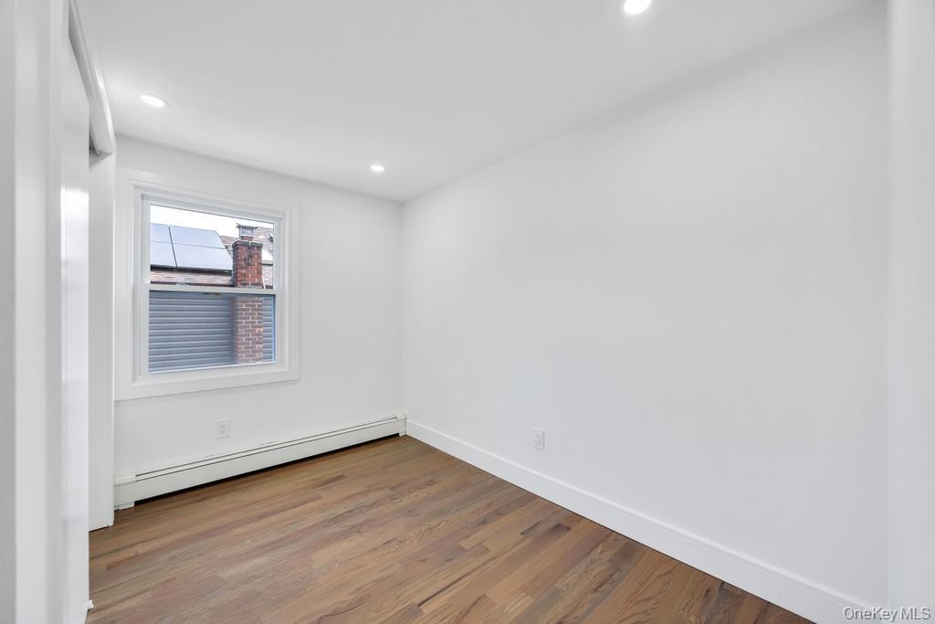 Single Family Neptune Avenue Nassau County, NY 11783, MLS-1049160-24