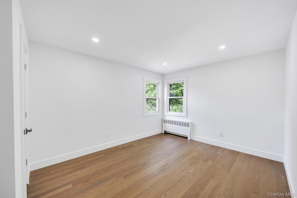 Single Family Neptune Avenue Nassau County, NY 11783, MLS-1049160-28