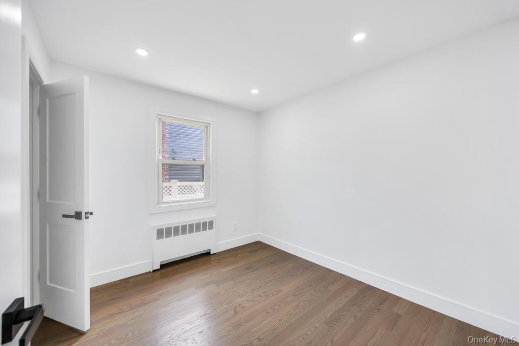 Single Family Neptune Avenue Nassau County, NY 11783, MLS-1049160-31