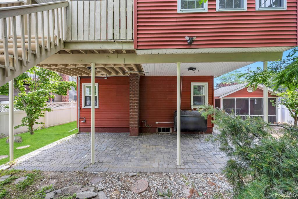 Single Family Neptune Avenue Nassau County, NY 11783, MLS-1049160-39