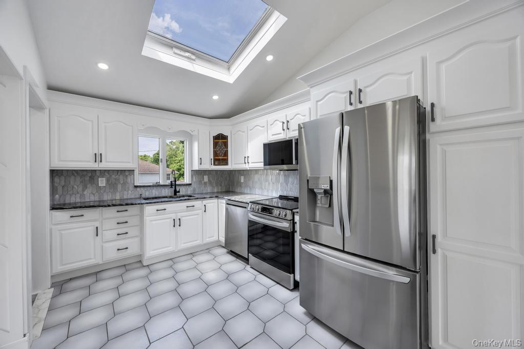 Single Family Neptune Avenue Nassau County, NY 11783, MLS-1049160-7