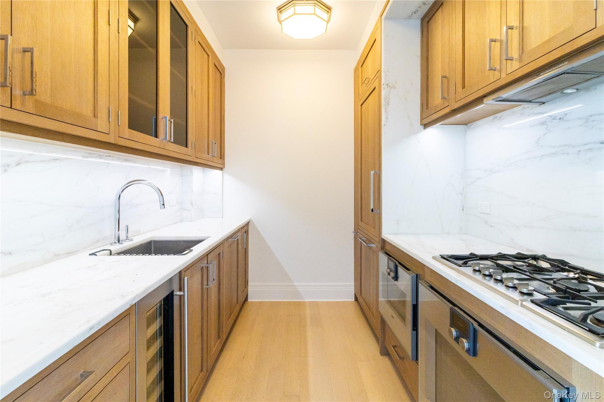 Apartment Park Place Manhattan, NY 10007, MLS-1049209-18