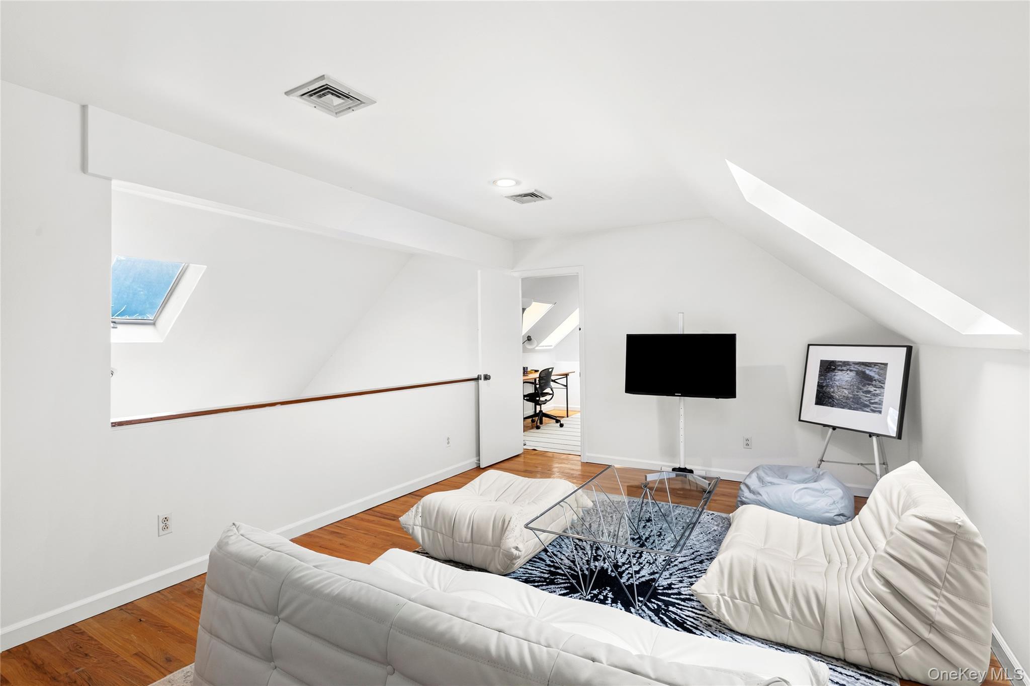 Single Family Montauk Highway  Suffolk County, NY 11968, MLS-1049213-16