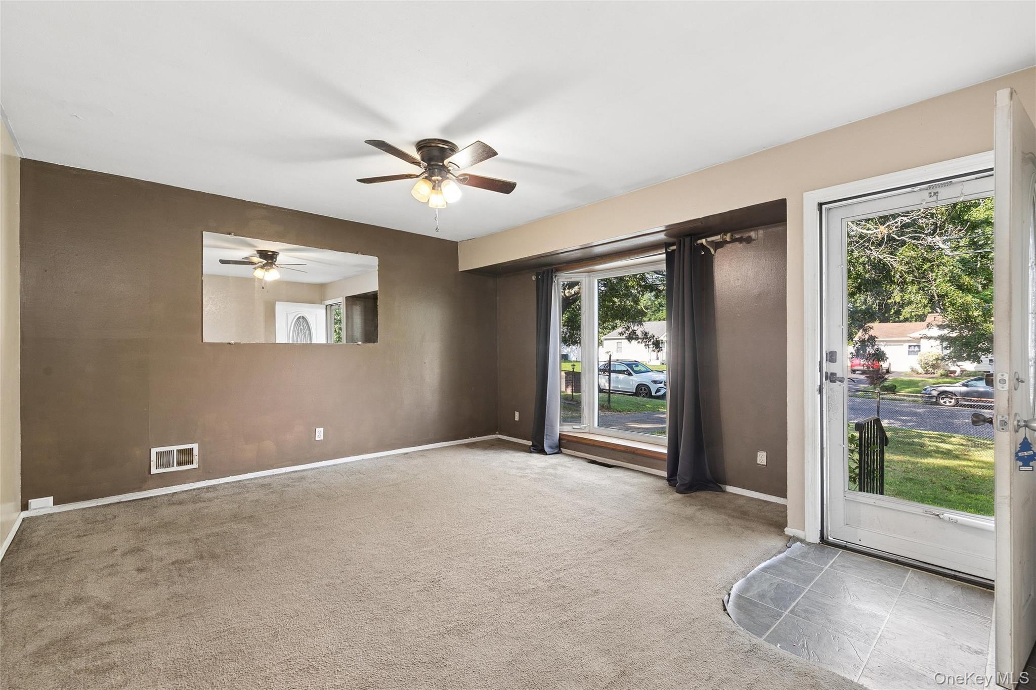 Single Family Connecticut Avenue  Suffolk County, NY 11763, MLS-1049216-3