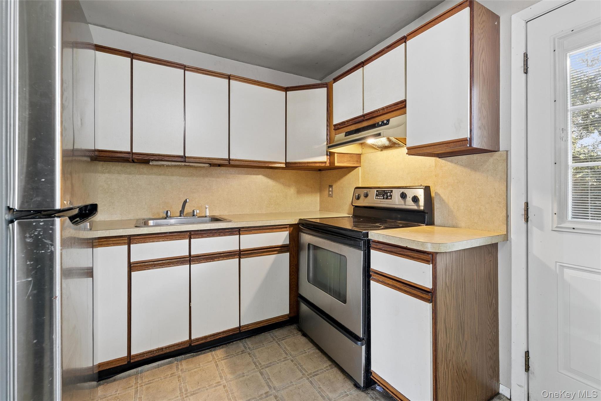 Single Family Connecticut Avenue  Suffolk County, NY 11763, MLS-1049216-7