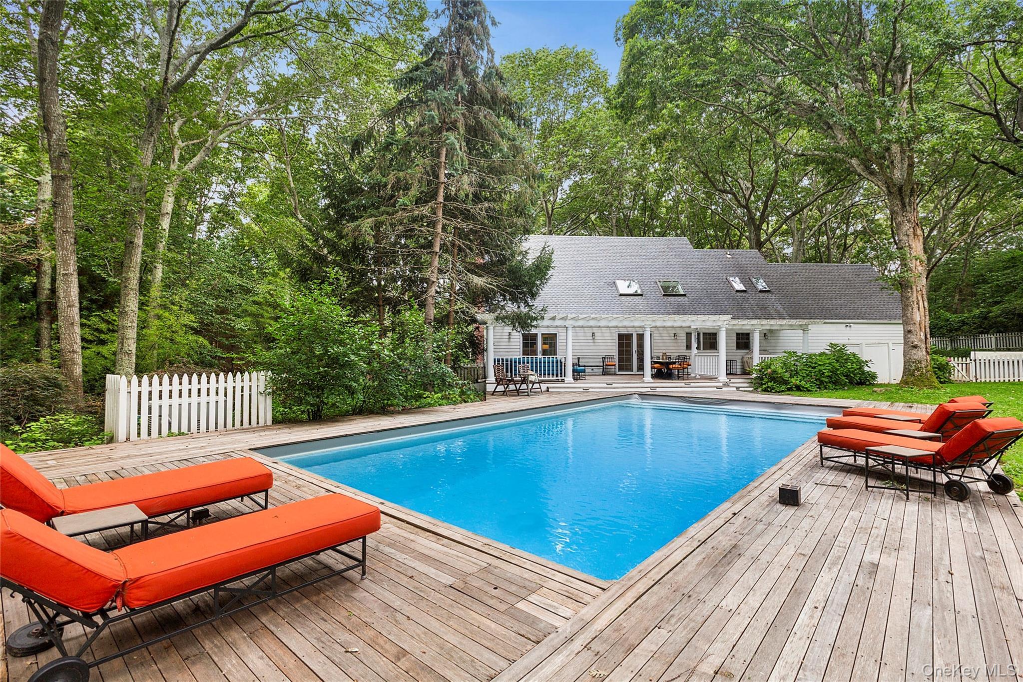 Single Family Stock Farm Lane Suffolk County, NY 11963, MLS-1049226-3