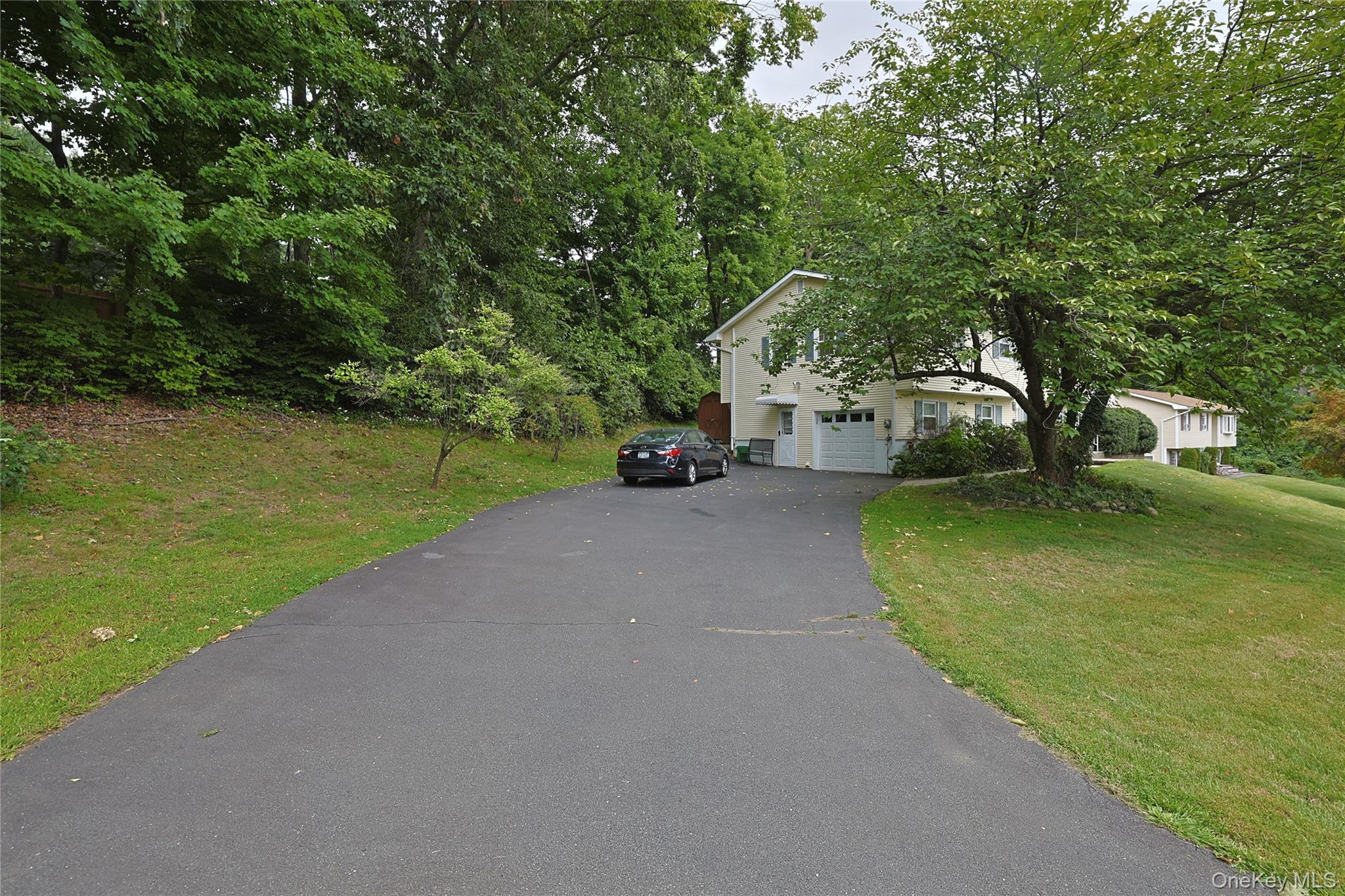Single Family Gerardine Place  Rockland County, NY 10956, MLS-1049227-34