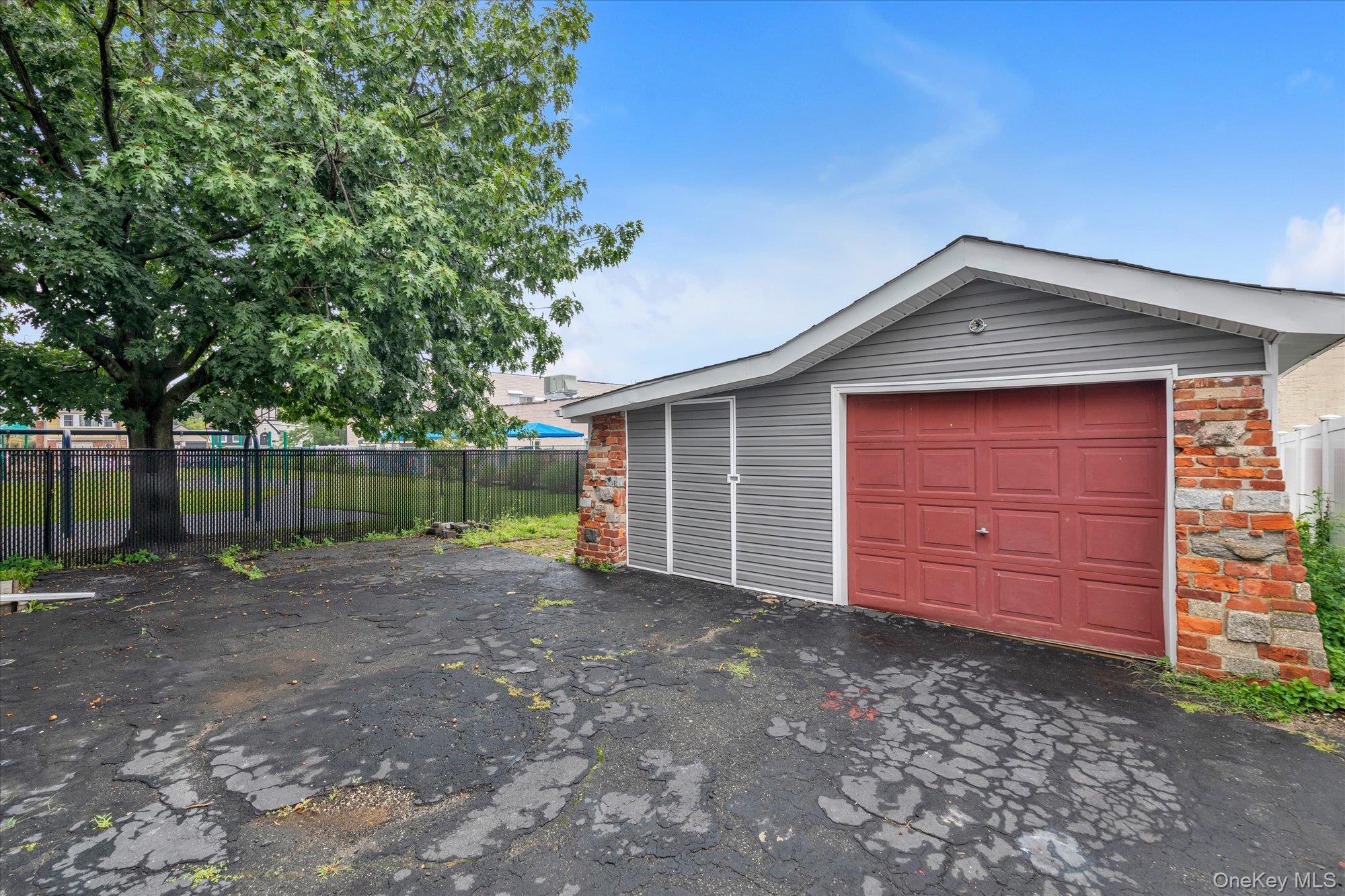 Single Family Davis St Nassau County, NY 11518, MLS-1049242-22