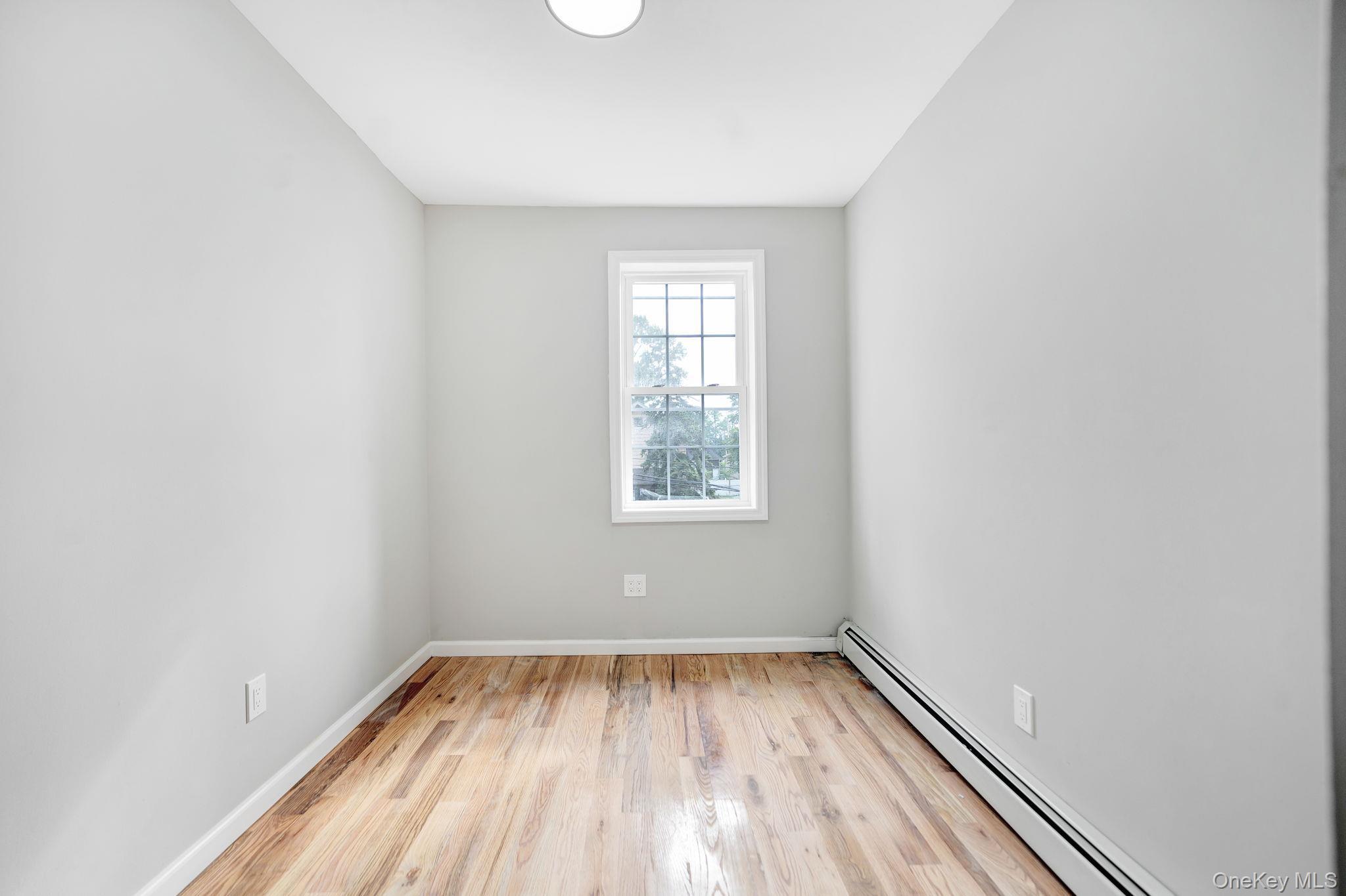 Single Family Edgewood Avenue Queens, NY 11413, MLS-1049246-11