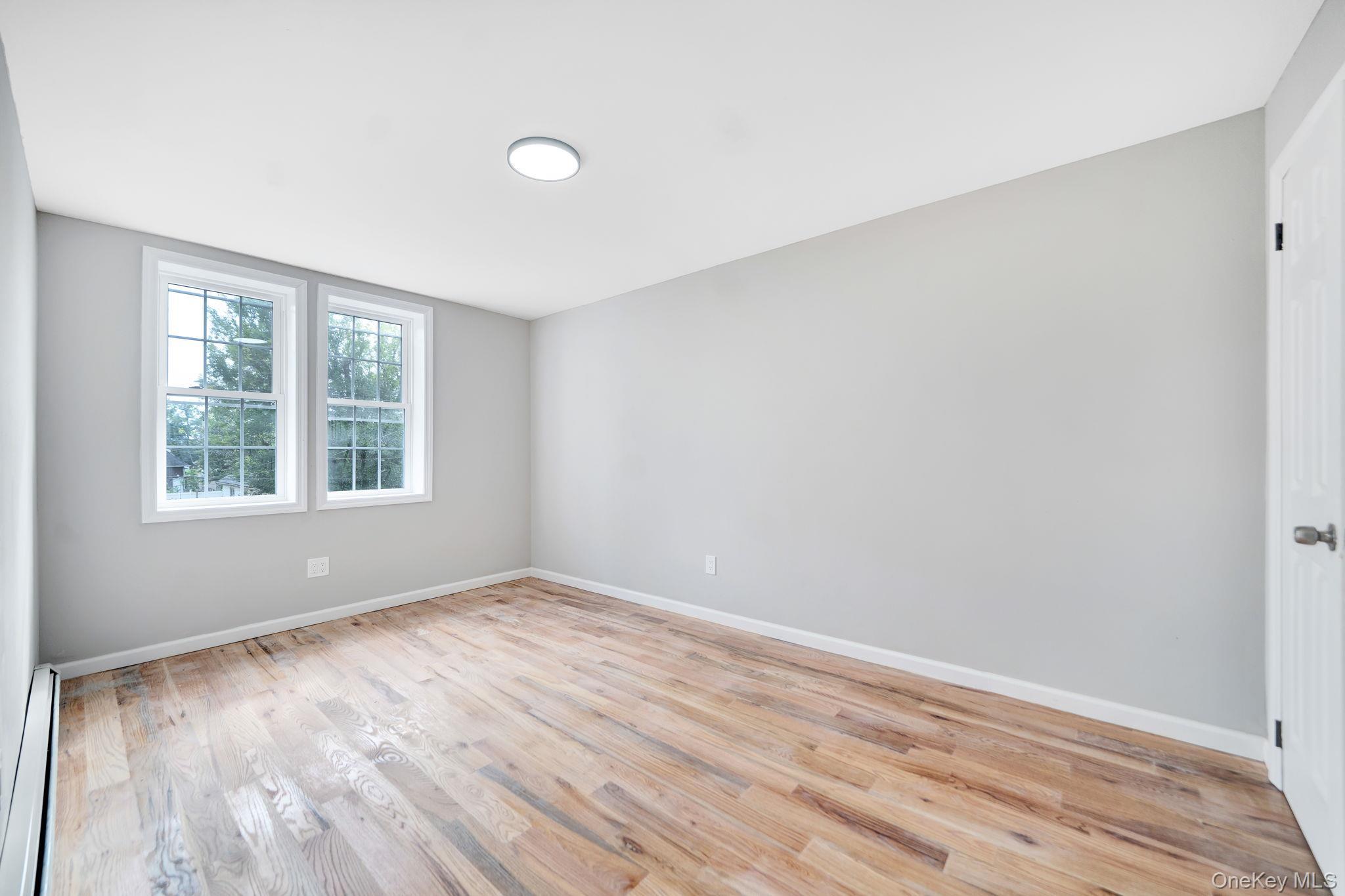 Single Family Edgewood Avenue Queens, NY 11413, MLS-1049246-12