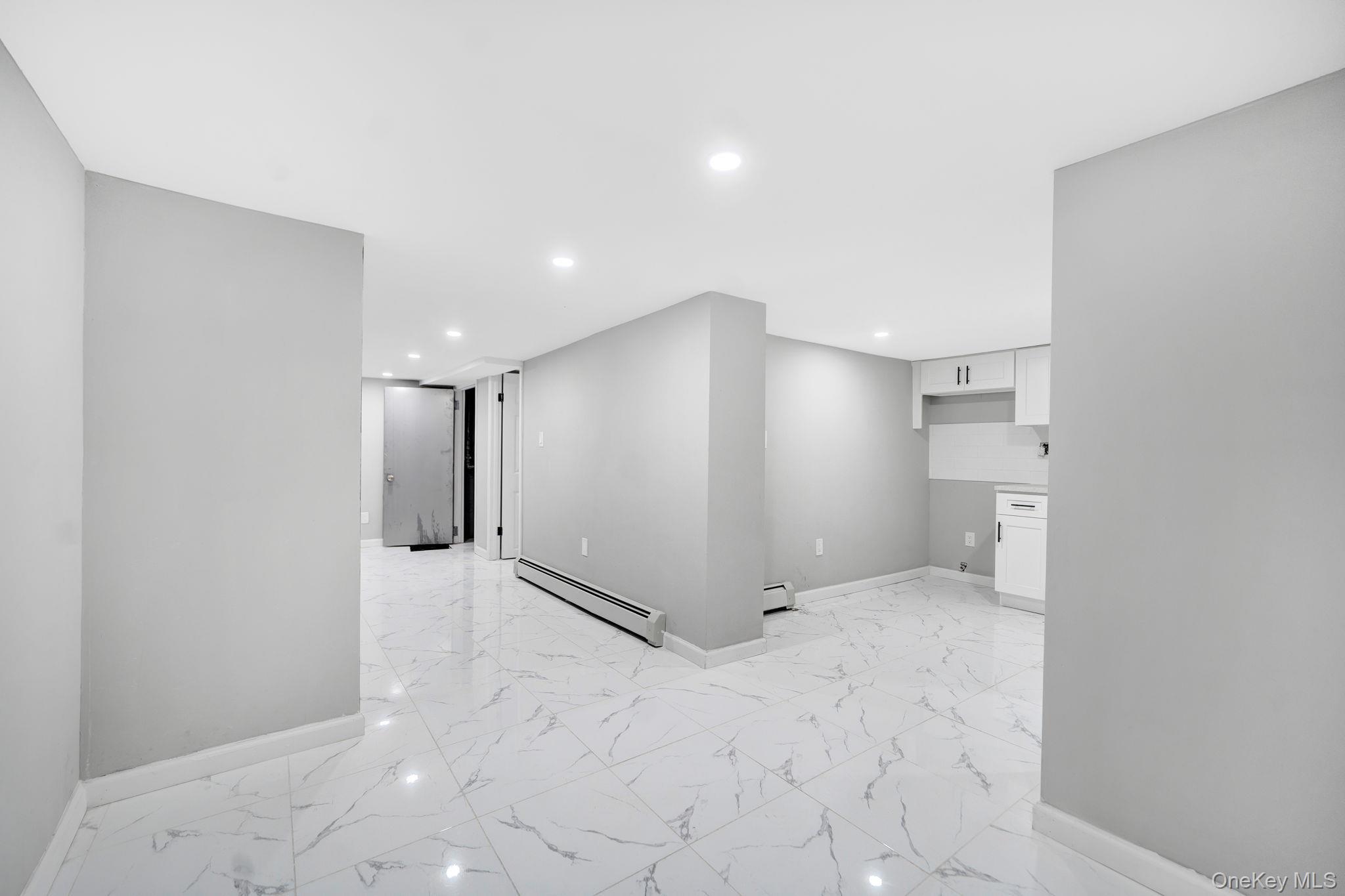 Single Family Edgewood Avenue Queens, NY 11413, MLS-1049246-21