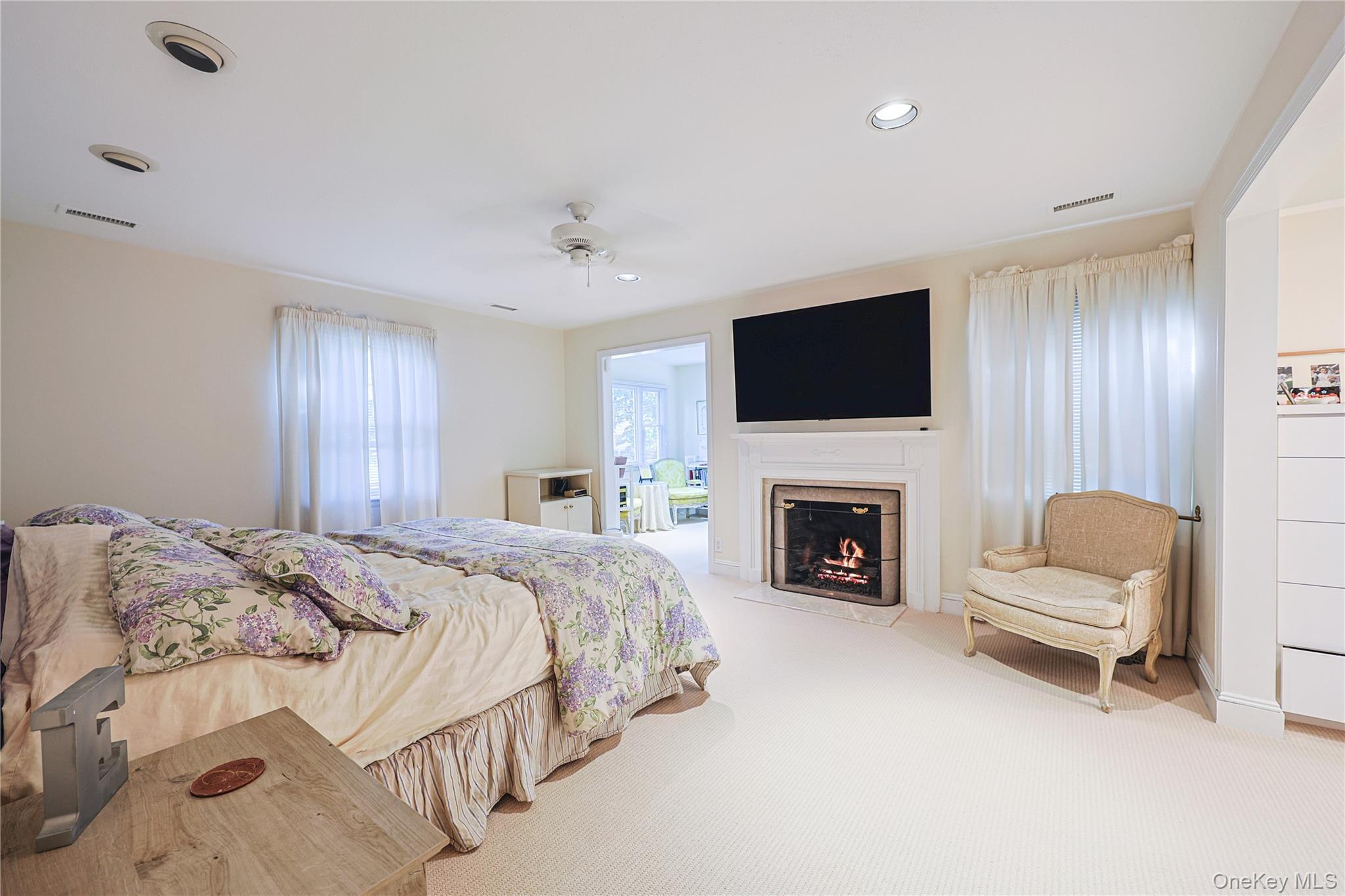 Single Family Old Field Lane Nassau County, NY 11020, MLS-1049250-13
