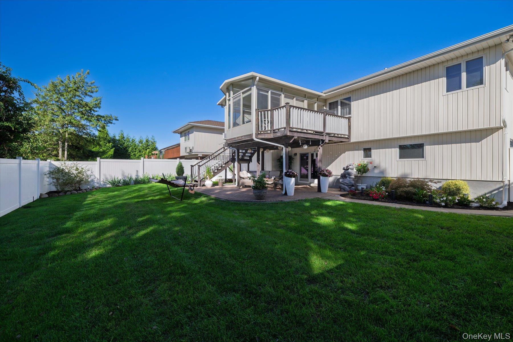 Single Family Links Drive S  Nassau County, NY 11572, MLS-1049253-30