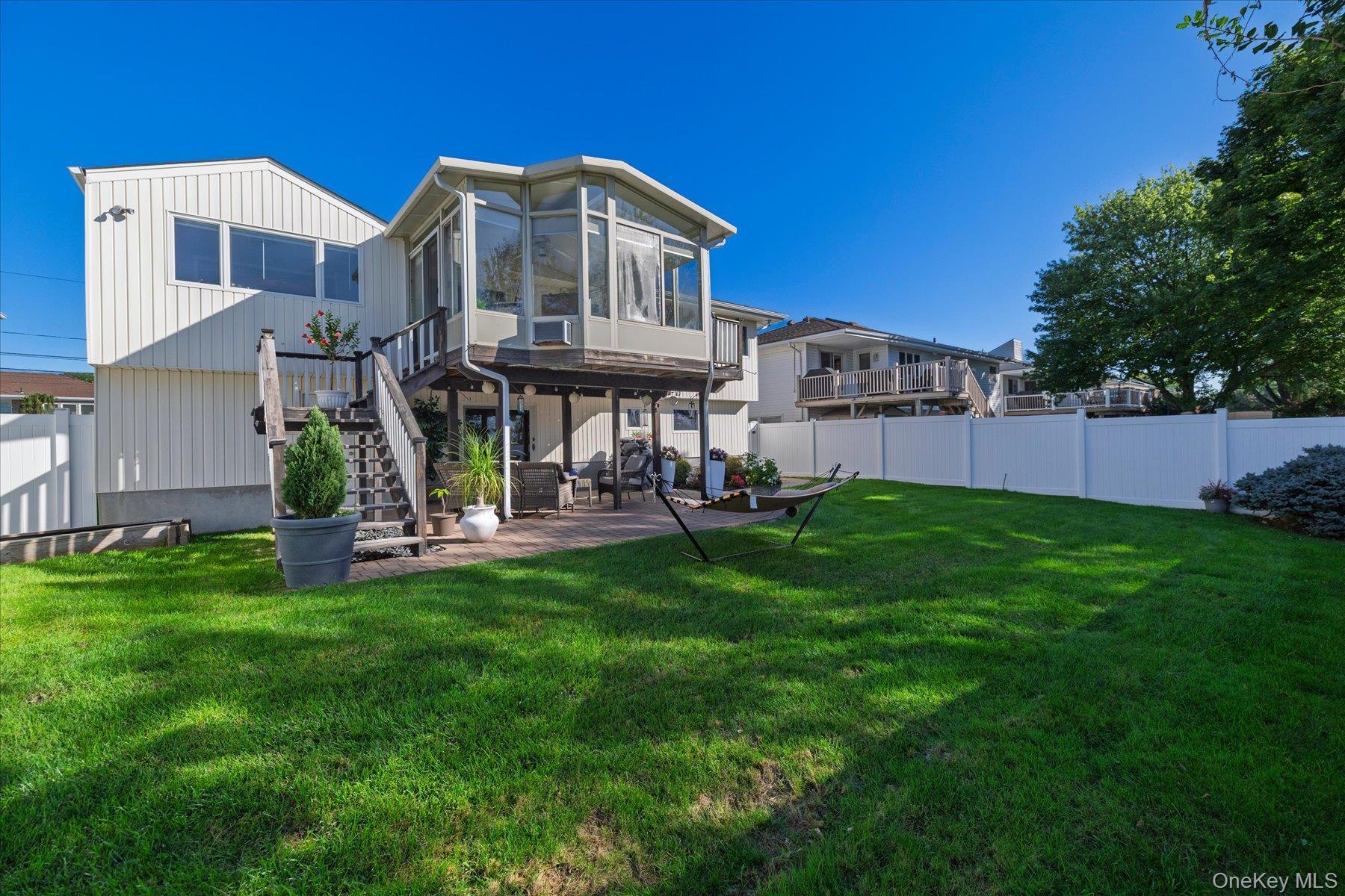 Single Family Links Drive S  Nassau County, NY 11572, MLS-1049253-31