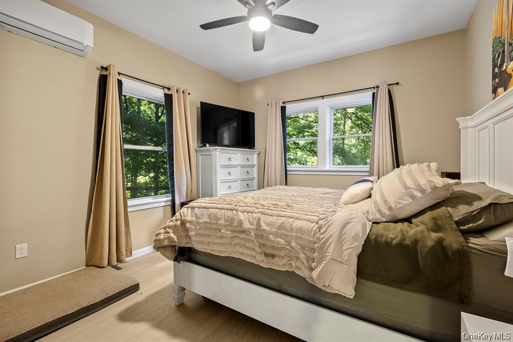 Single Family Creekside Place Dutchess County, NY 12569, MLS-1049263-24