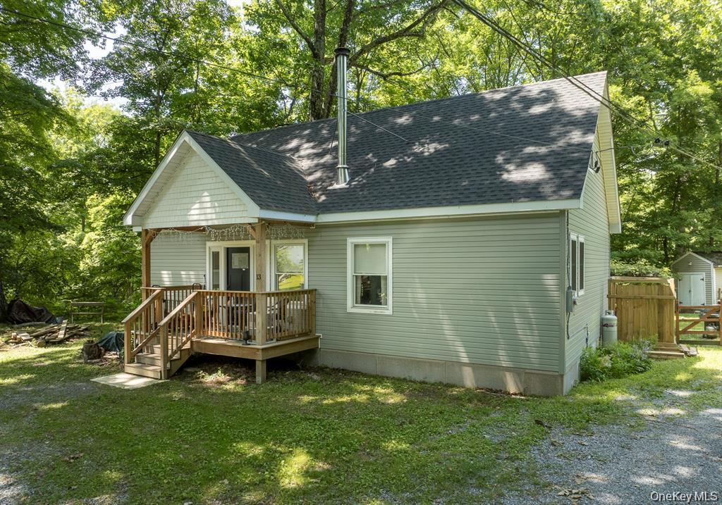 Single Family Creekside Place Dutchess County, NY 12569, MLS-1049263-4