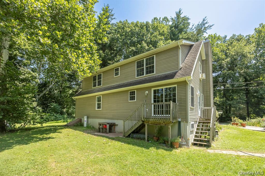 Single Family Creekside Place Dutchess County, NY 12569, MLS-1049263-44