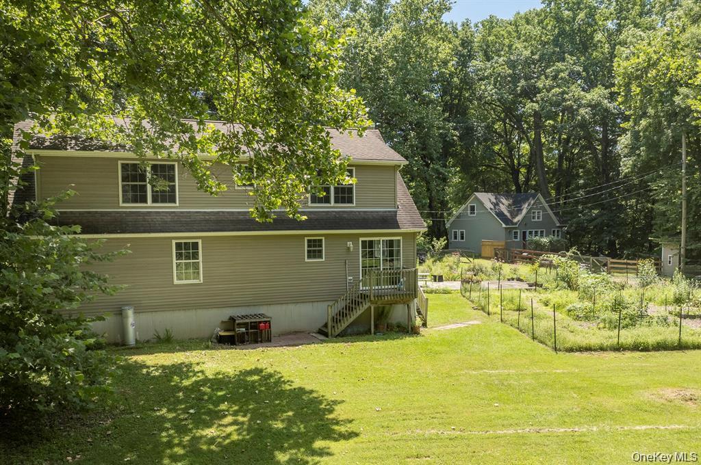 Single Family Creekside Place Dutchess County, NY 12569, MLS-1049263-45